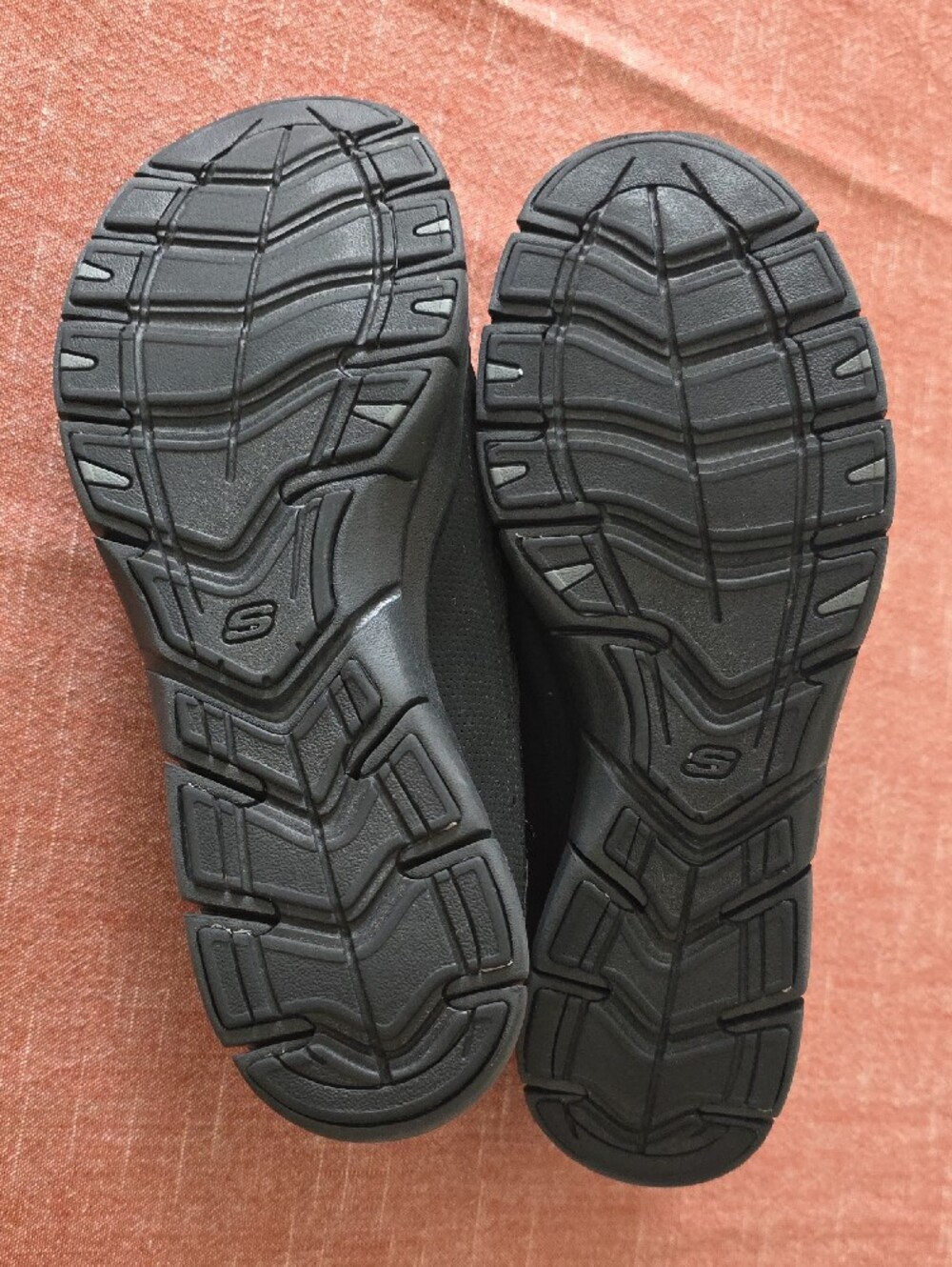 Skechers Women's Black Slip-On Athletic Sneakers - Picture 11 of 11